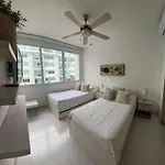 2M9-18 Apartment Of 2 Oceanfront Bedrooms With Pool