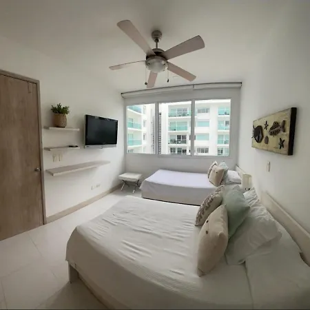 2m9-18 Of 2 Oceanfront Bedrooms With Pool Apartamento